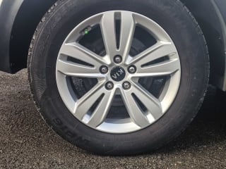 White 2017 Kia Sportage - Photo 10