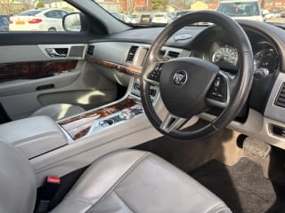 BLUE 2014 JAGUAR XF PREMIUM LUXURY D AUTO - Photo 14