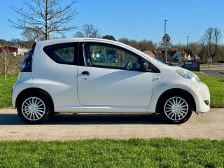 WHITE 2010 CITROEN C1 SPLASH - Photo 3