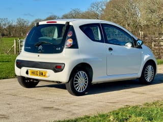 WHITE 2010 CITROEN C1 SPLASH - Photo 4