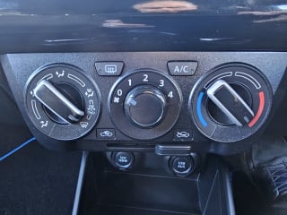 BLUE 2020 SUZUKI SWIFT SZ-T DUALJET MHEV CVT - Photo 23