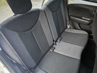 White 2016 Citroen C1 - Photo 21