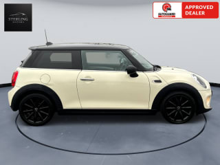 WHITE 2015 MINI COOPER D - Photo 10