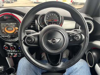 WHITE 2015 MINI COOPER D - Photo 14