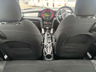 WHITE 2015 MINI COOPER D - Photo 20