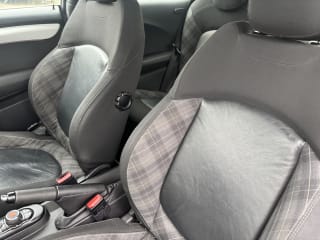 WHITE 2015 MINI COOPER D - Photo 25