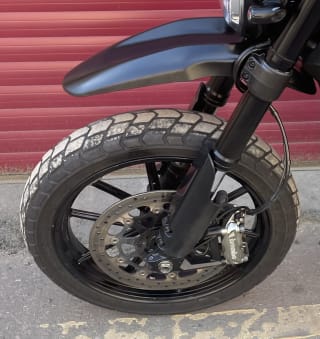 Black / brushed steel 2015 DUCATI SCRAMBLER - Photo 3