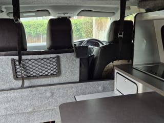 GREY 2022 TOYOTA PROACE ICON - Mobile Upload