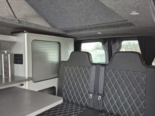 GREY 2022 TOYOTA PROACE ICON - Mobile Upload