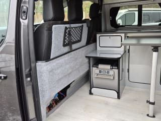 GREY 2022 TOYOTA PROACE ICON - Mobile Upload