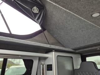 GREY 2022 TOYOTA PROACE ICON - Mobile Upload