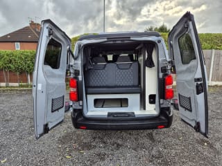 GREY 2020 VAUXHALL VIVARO 2900 DYNAMIC  - Mobile Upload