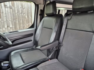 GREY 2020 VAUXHALL VIVARO 2900 DYNAMIC  - Mobile Upload