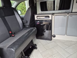 GREY 2020 VAUXHALL VIVARO 2900 DYNAMIC  - Mobile Upload