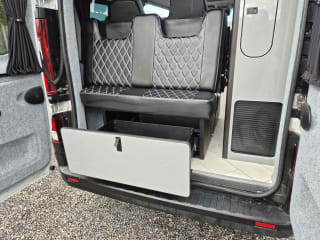 WHITE 2023 RENAULT TRAFIC LL30 START BLUE DCI - Mobile Upload