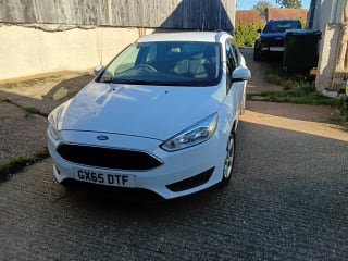 WHITE 2015 FORD FOCUS STYLE TDCI - Photo 2