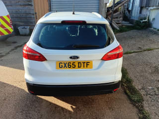 WHITE 2015 FORD FOCUS STYLE TDCI - Photo 5