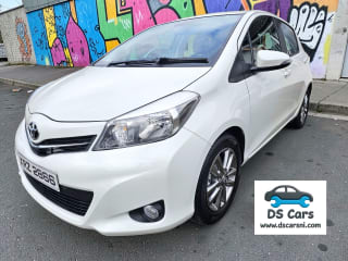 WHITE 2014 TOYOTA YARIS 1.3 VVT-I CVT - Photo 3