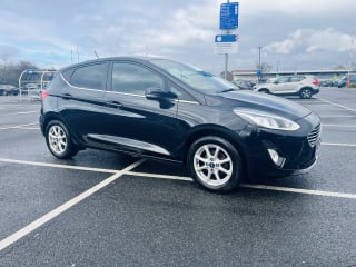 BLACK 2018 FORD FIESTA ZETEC - Photo 8