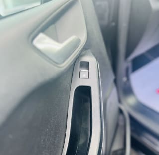 BLACK 2018 FORD FIESTA ZETEC - Photo 19