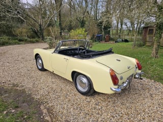 YELLOW 1970 AUSTIN HEALEY  SPRITE - Photo 3