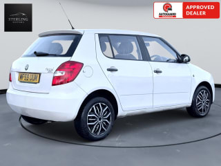 White 2009 Skoda Fabia - Photo 9