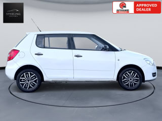 White 2009 Skoda Fabia - Photo 11