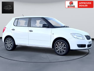 White 2009 Skoda Fabia - Photo 12