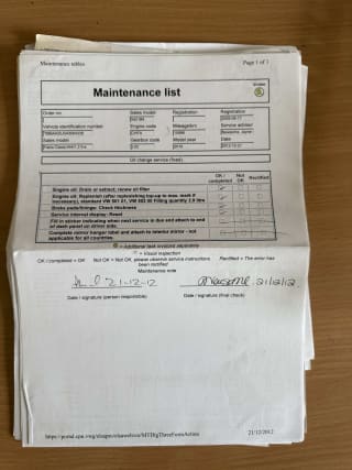 White 2009 Skoda Fabia - Mobile Upload