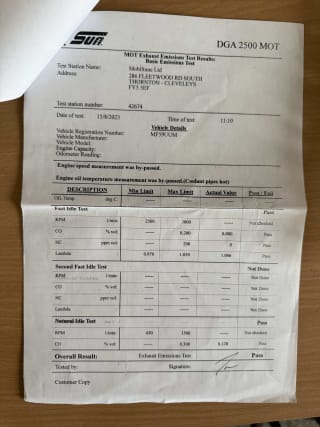 White 2009 Skoda Fabia - Mobile Upload