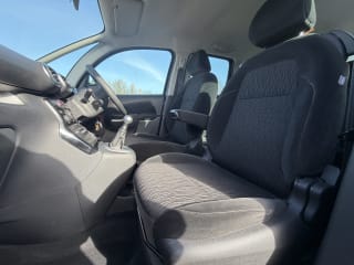 BLACK 2010 Citroen C3 PICASSO - Mobile Upload