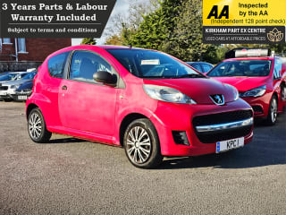 RED 2010 Peugeot 107 - Photo 1