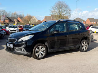 BLACK 2014 Peugeot 2008 - Photo 5