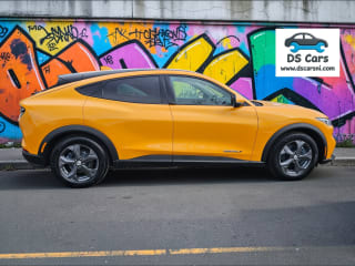 ORANGE 2023 FORD MUSTANG MACH-E EXT RANGE RWD - Photo 8