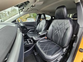 ORANGE 2023 FORD MUSTANG MACH-E EXT RANGE RWD - Photo 16