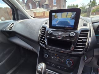 WHITE 2022 FORD TRANSIT CONNECT 1.5 Tdci 250 LIMITED LWB - Mobile Upload