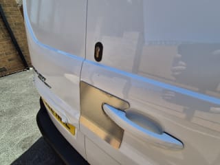 WHITE 2022 FORD TRANSIT CONNECT 1.5 Tdci 250 LIMITED LWB - Mobile Upload