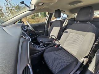 GREEN 2017 VAUXHALL ASTRA  - Photo 15