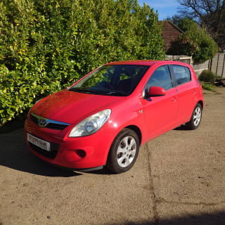 RED 2010 HYUNDAI I20 COMFORT - Photo 1