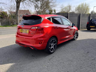RED 2019 FORD FIESTA ST-2 1.5 Turbo - Photo 13