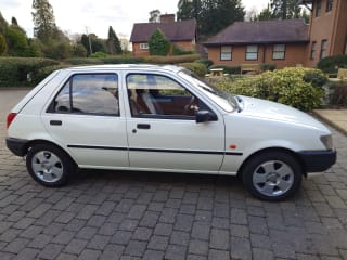 WHITE 1995 FORD FIESTA EQUIPE - Photo 2