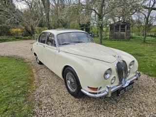 CREAM 1967 JAGUAR 3.4 S TYPE - Photo 1