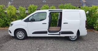 WHITE 2021 VAUXHALL COMBO 2300 SPORTIVE TD S/S - Photo 5