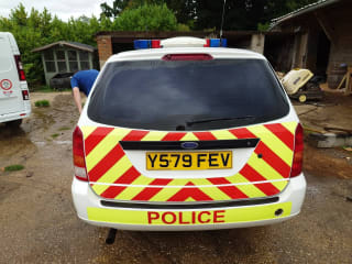WHITE 2001 FORD FOCUS ZETEC - Photo 1