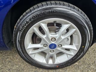 BLUE 2016 FORD FIESTA ZETEC - Photo 9