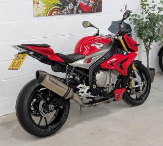 RED 2014 BMW S 1000 R - Photo 5