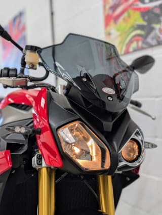RED 2014 BMW S 1000 R - Photo 13