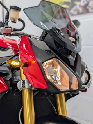 RED 2014 BMW S 1000 R - Photo 14