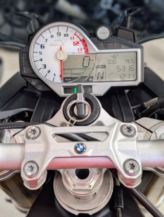 RED 2014 BMW S 1000 R - Photo 18