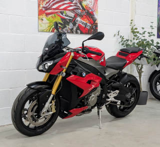 RED 2014 BMW S 1000 R - Photo 24